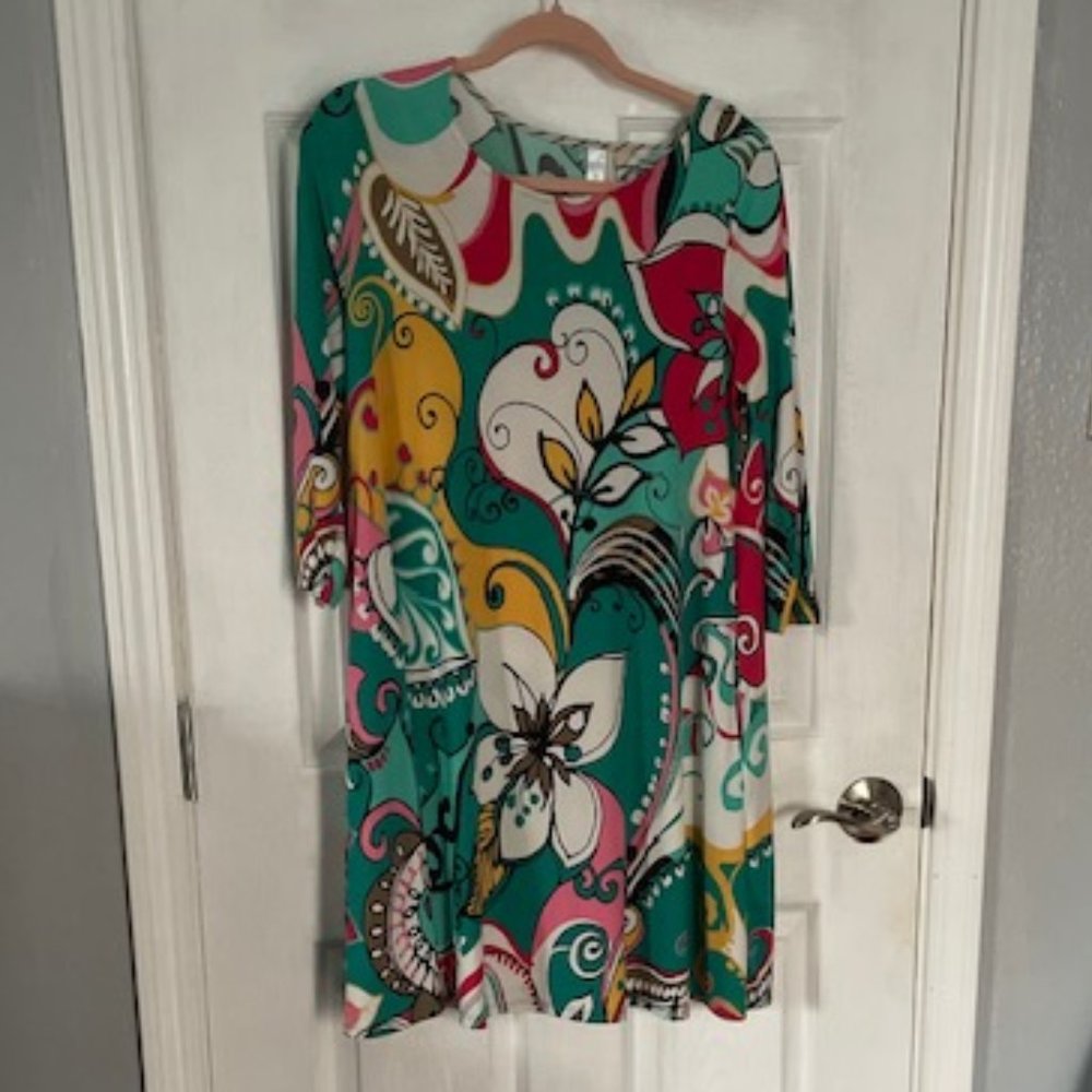 Boots and Britches pull over flower dress size small